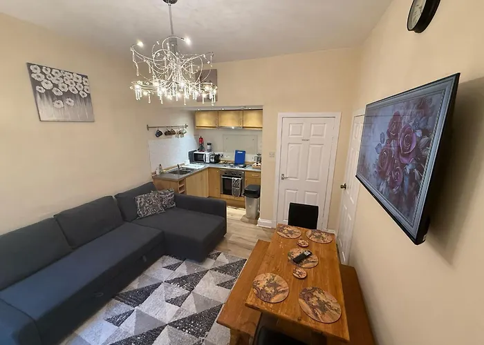 One Bedroom Flat In Central Edinburgh Old Town , Heart Of Edinburgh Flat Sleeps 6