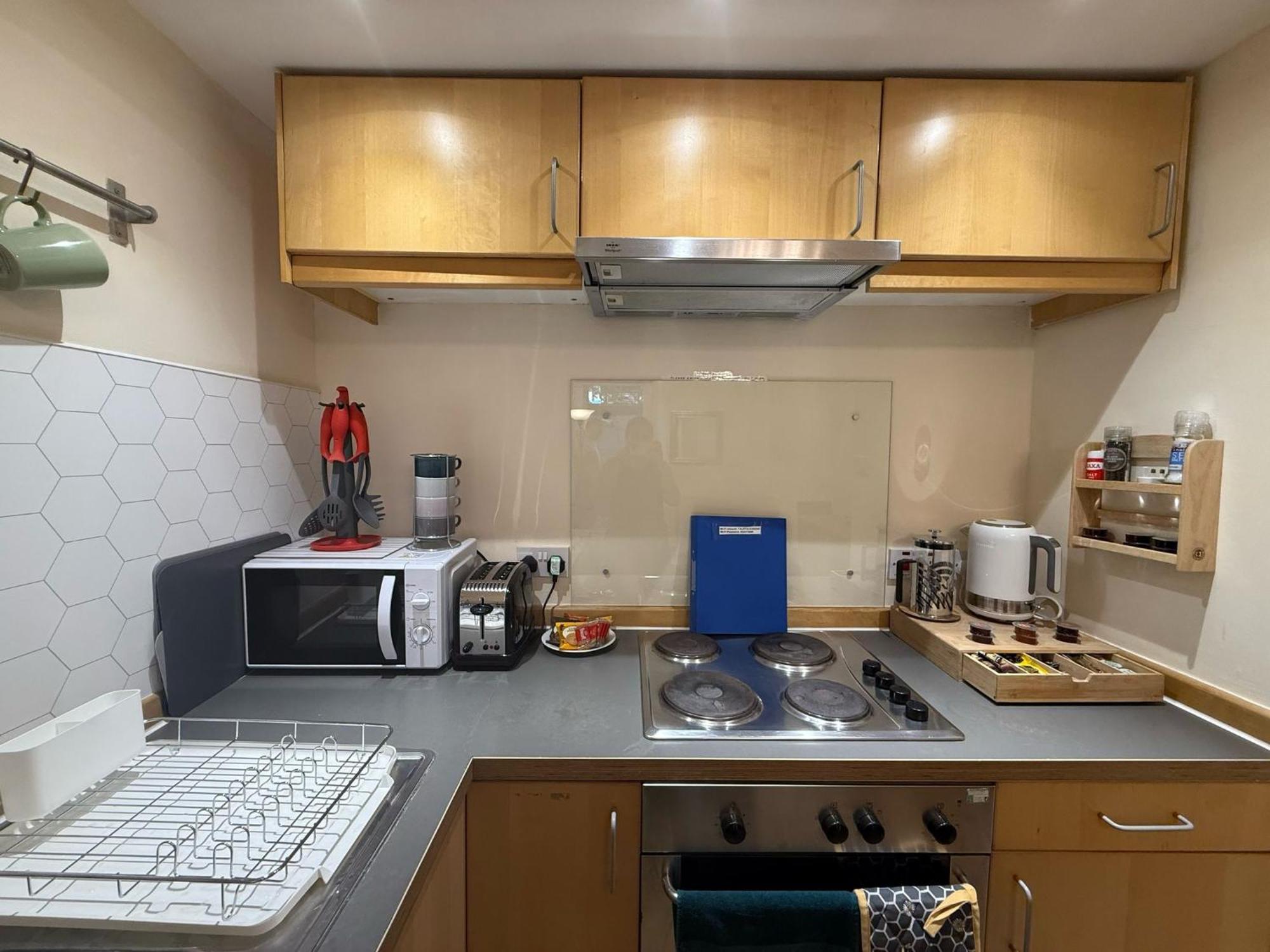 One Bedroom Flat In Old Town , Heart Of Flat Sleeps 6 Apartment Edinburgh